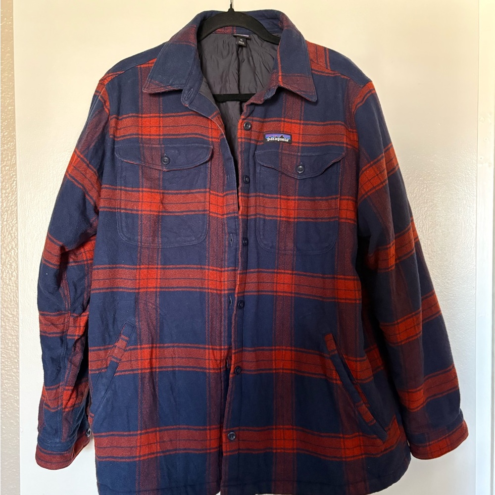 Women’s Patagonia button up jacket XL